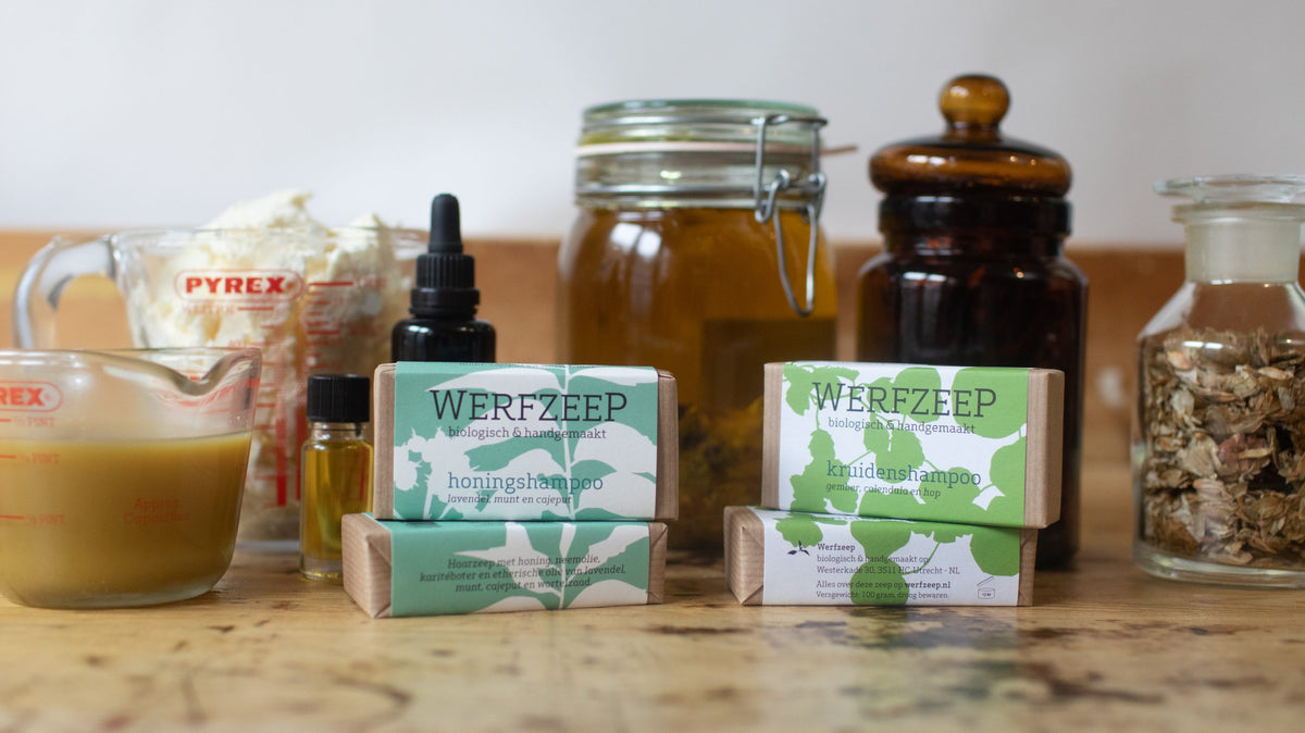 Werfzeep haarzeep shampoobar shampoo haarzepen honingshampoo kruidenshampoo